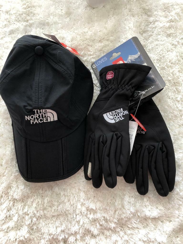 north face hat and gloves
